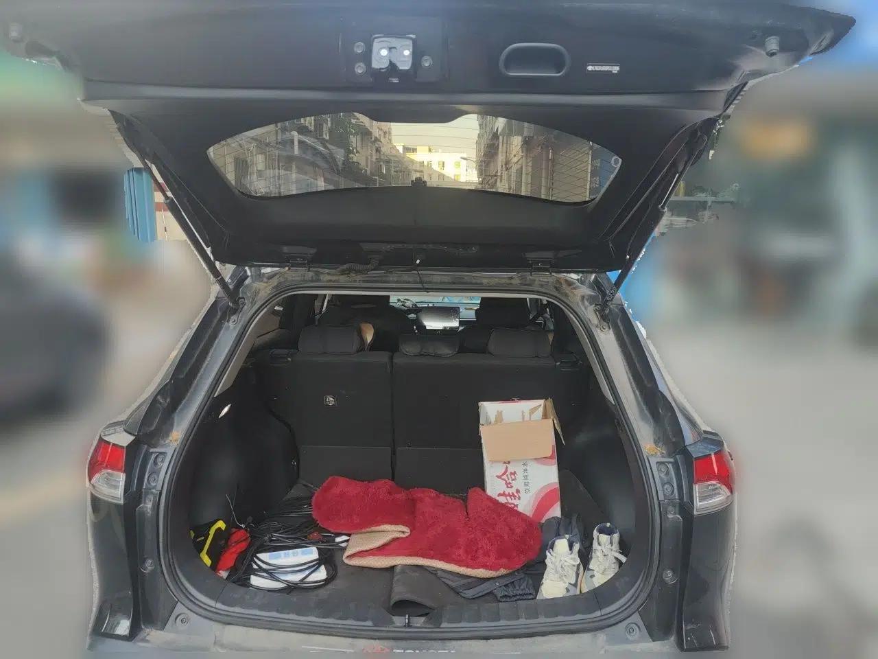 Toyota FRONTLANDER 2023 2.0L CVT Leading Edition — миниатюра 19
