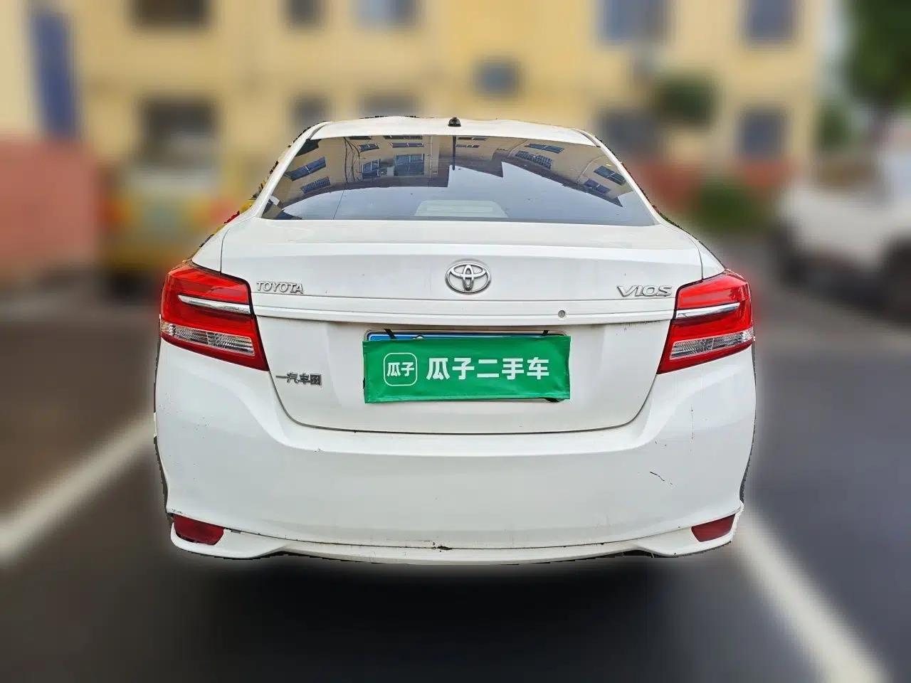 Toyota Vios 2017 1.5L CVT Innovation Edition — миниатюра 3
