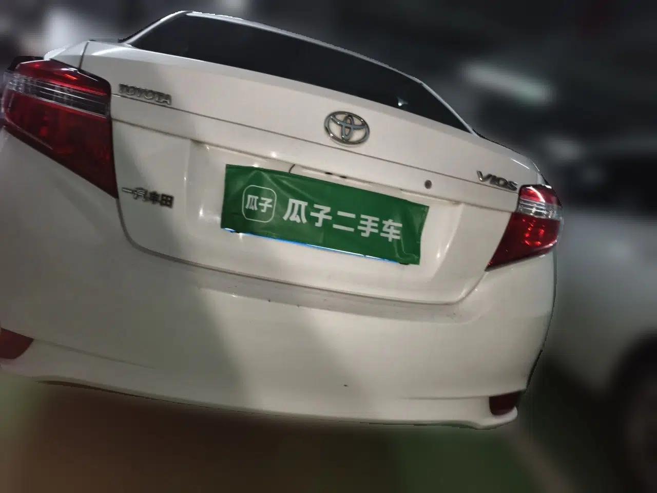 Toyota Vios 2014 1.3L Automatic Standard Edition — миниатюра 5