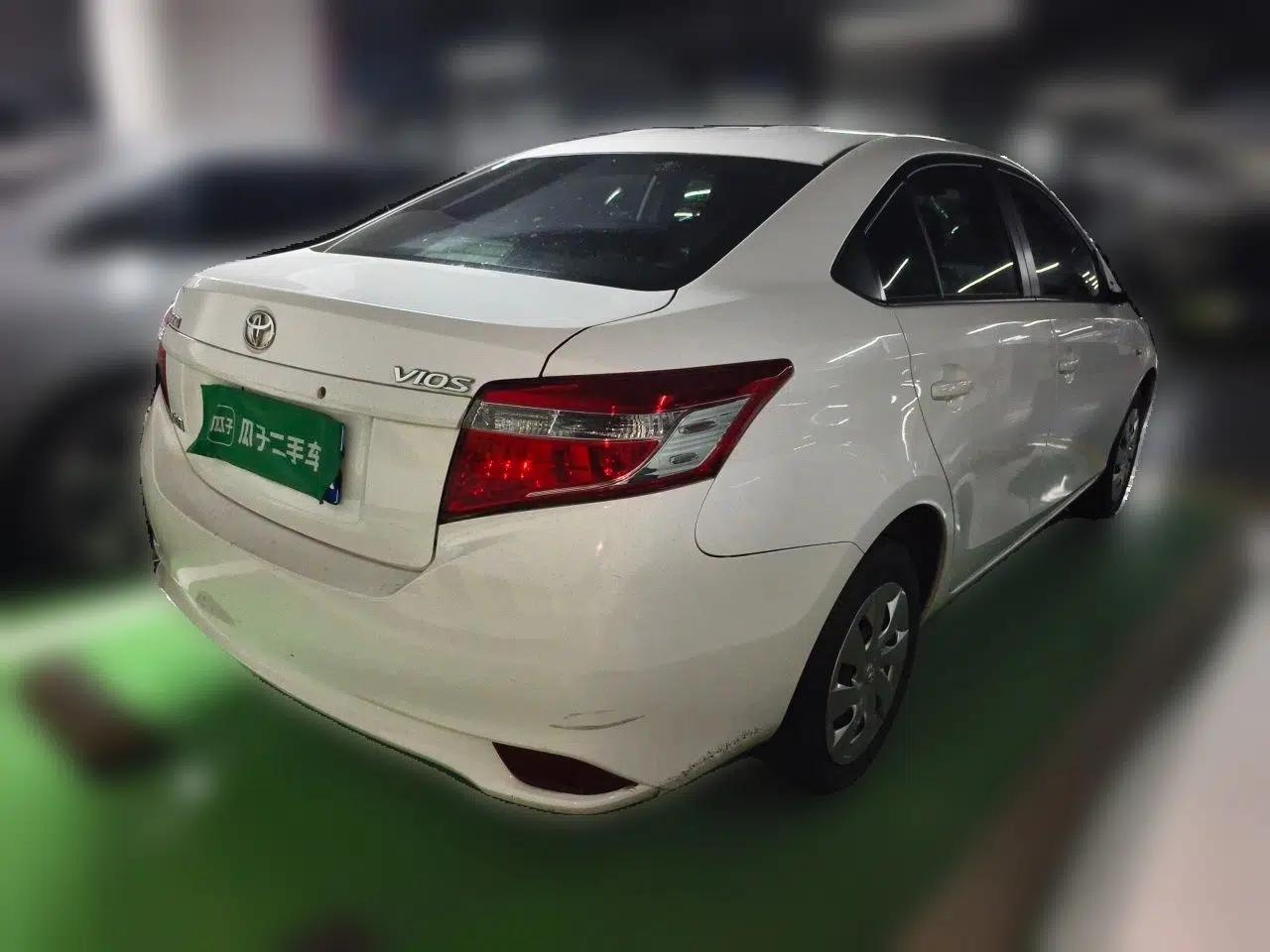 Toyota Vios 2014 1.3L Automatic Standard Edition — миниатюра 6