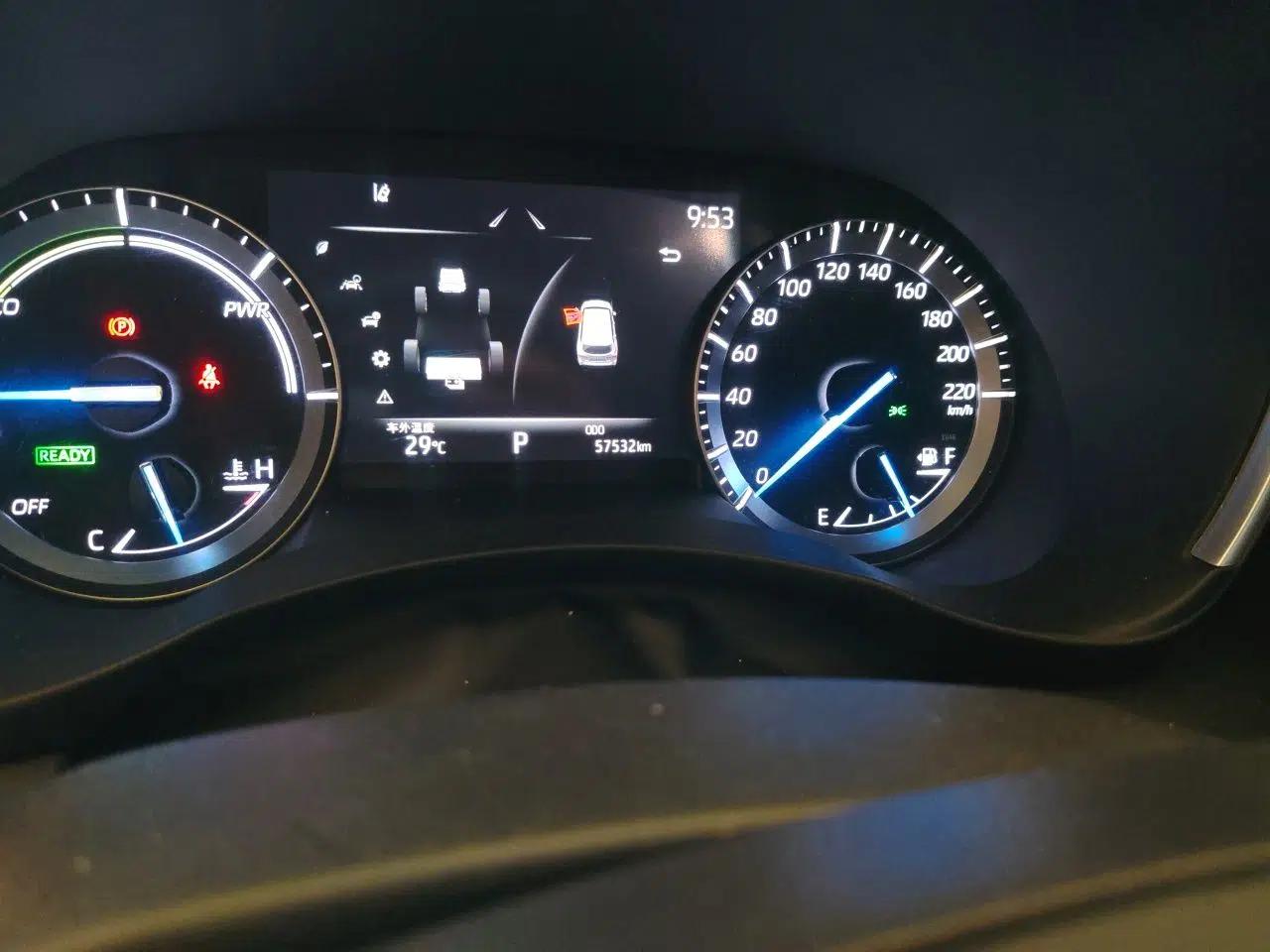 Toyota Crown Kluger 2023 2.5L HEV Two-Wheel Drive Entry Version (5 Seats) — миниатюра 12