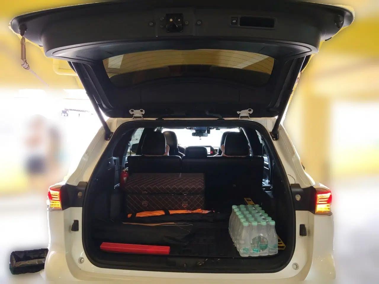 Toyota Crown Kluger 2023 2.5L HEV Two-Wheel Drive Entry Version (5 Seats) — миниатюра 19