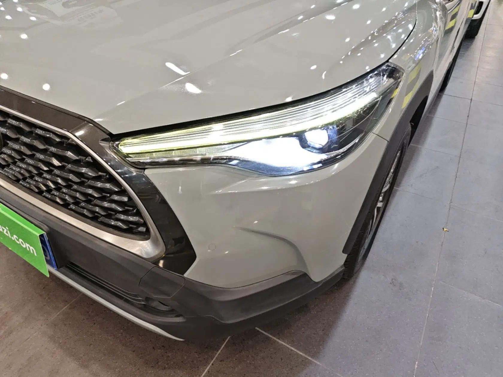 Toyota Corolla Cross 2022 2.0L Flagship Edition — миниатюра 8