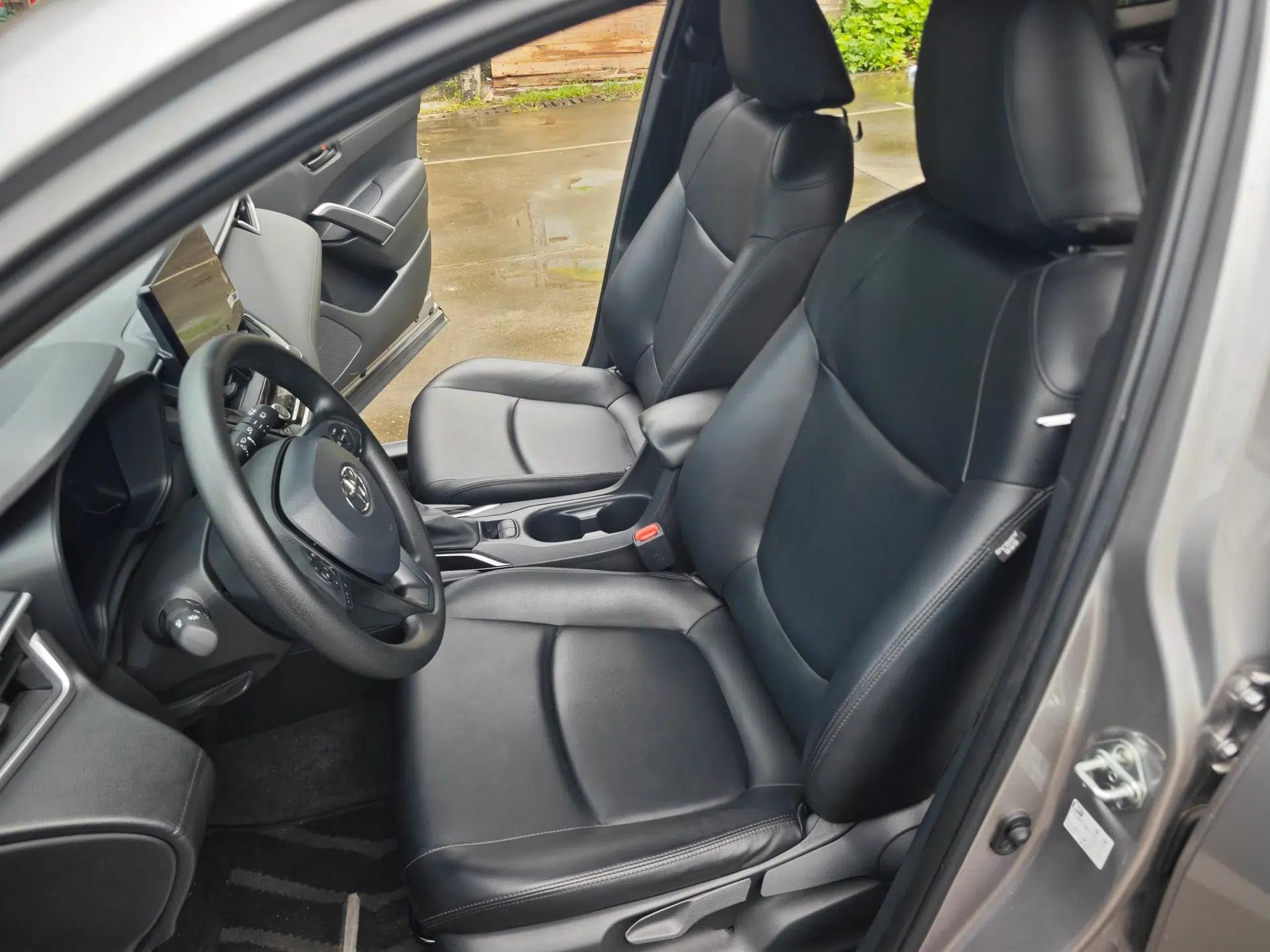 Toyota Corolla Cross 2023 Dual-Motor 2.0L Elite Edition — миниатюра 35