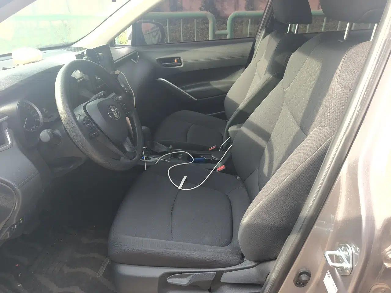 Toyota Corolla Cross 2022 2.0L Pioneer Edition — миниатюра 15
