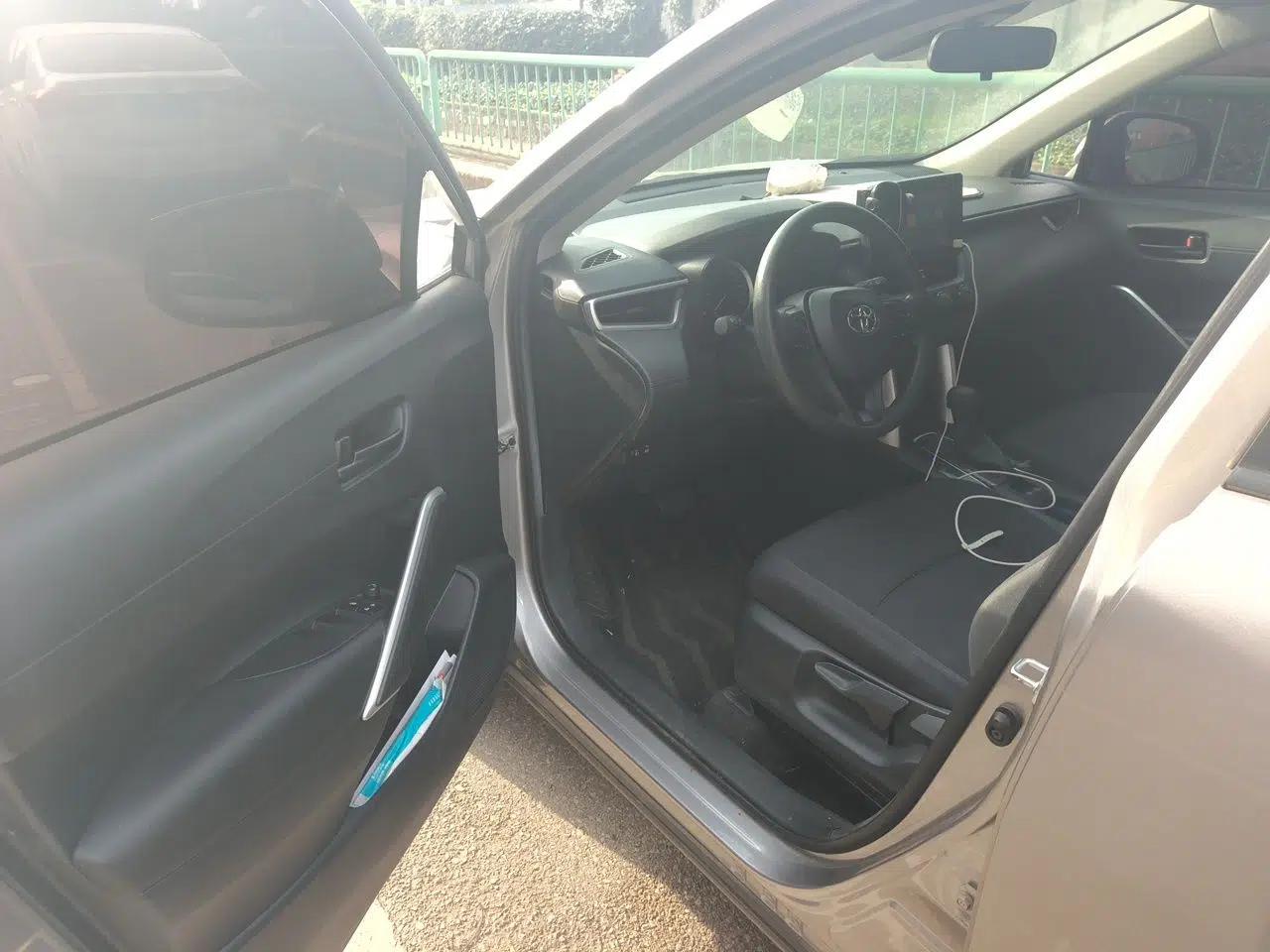 Toyota Corolla Cross 2022 2.0L Pioneer Edition — миниатюра 16