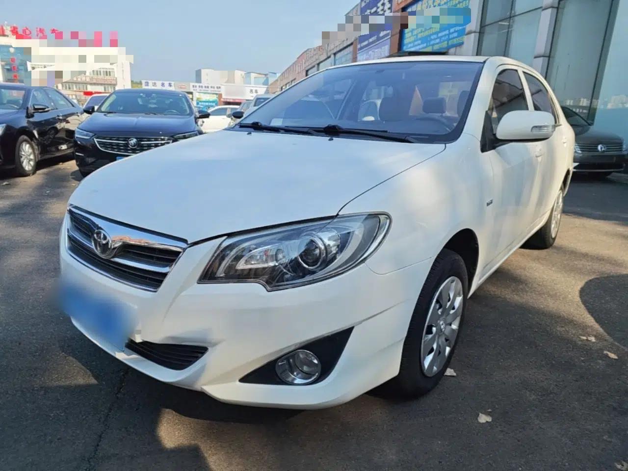 Toyota Corolla EX 2013 1.6L Automatic Excellence Edition — миниатюра 1