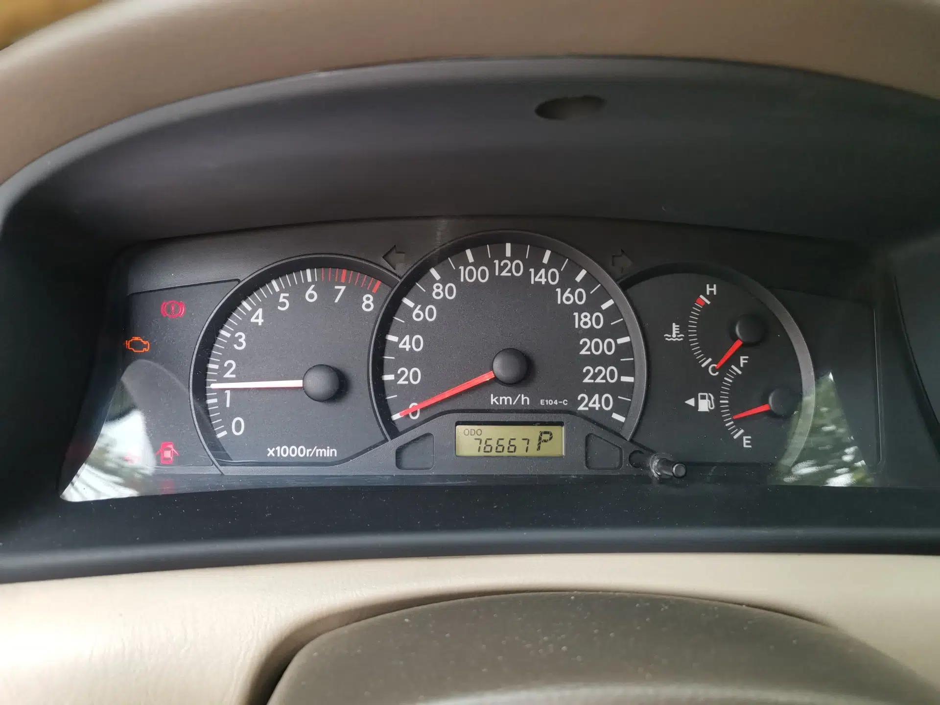 Toyota Corolla EX 2011 1.6L Automatic Classic Edition — миниатюра 11