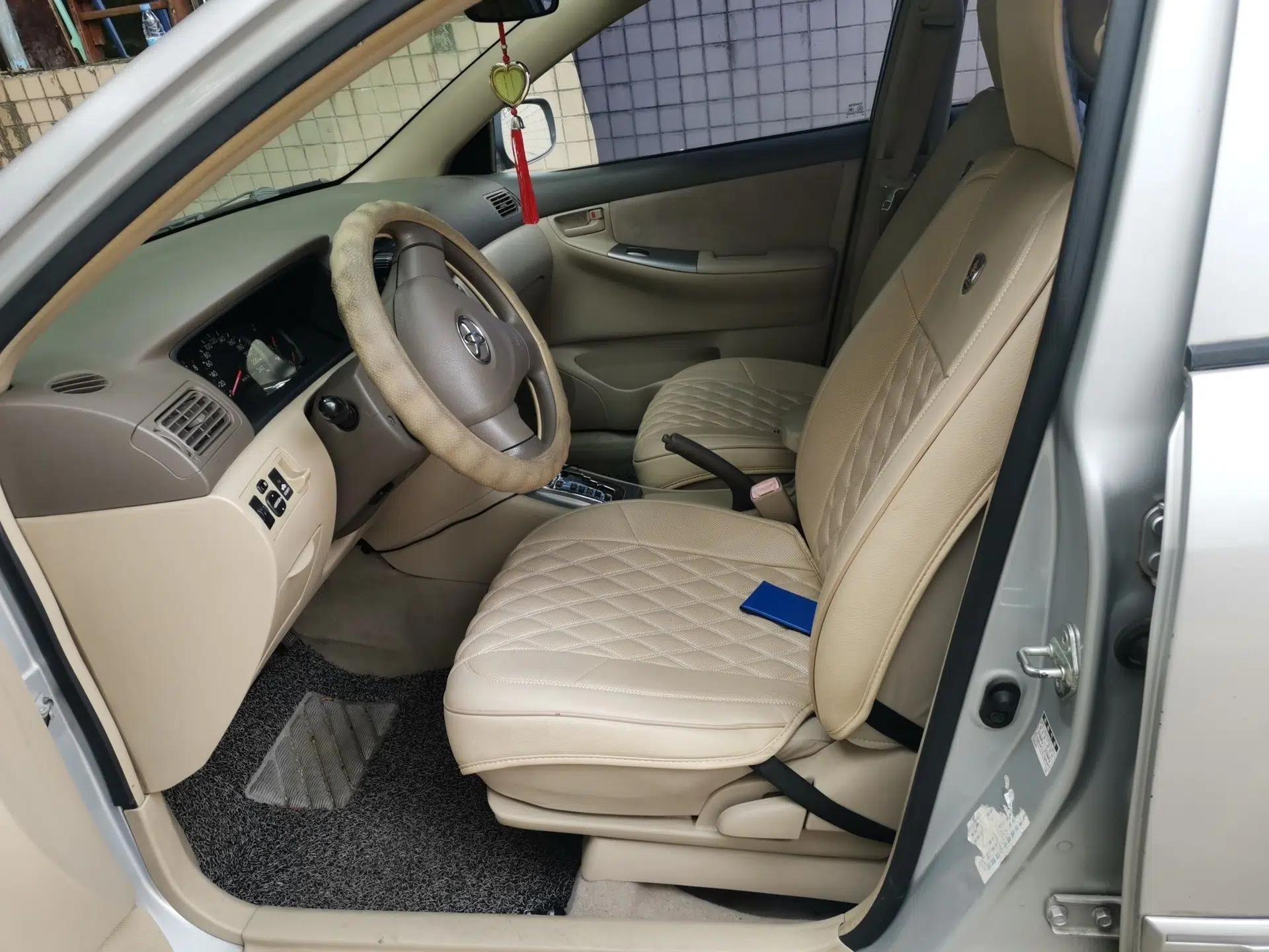 Toyota Corolla EX 2011 1.6L Automatic Classic Edition — миниатюра 15