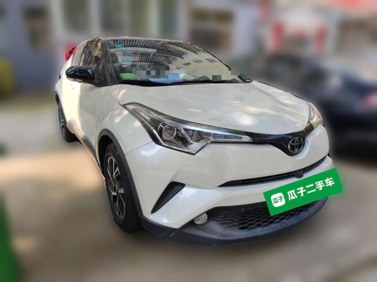 Toyota C-HR 2020 2.0L Leading Edition — миниатюра 3