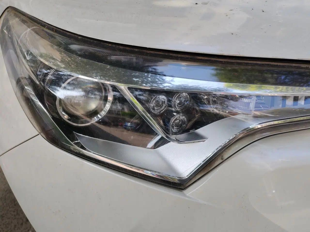 Toyota C-HR 2020 2.0L Leading Edition — миниатюра 7