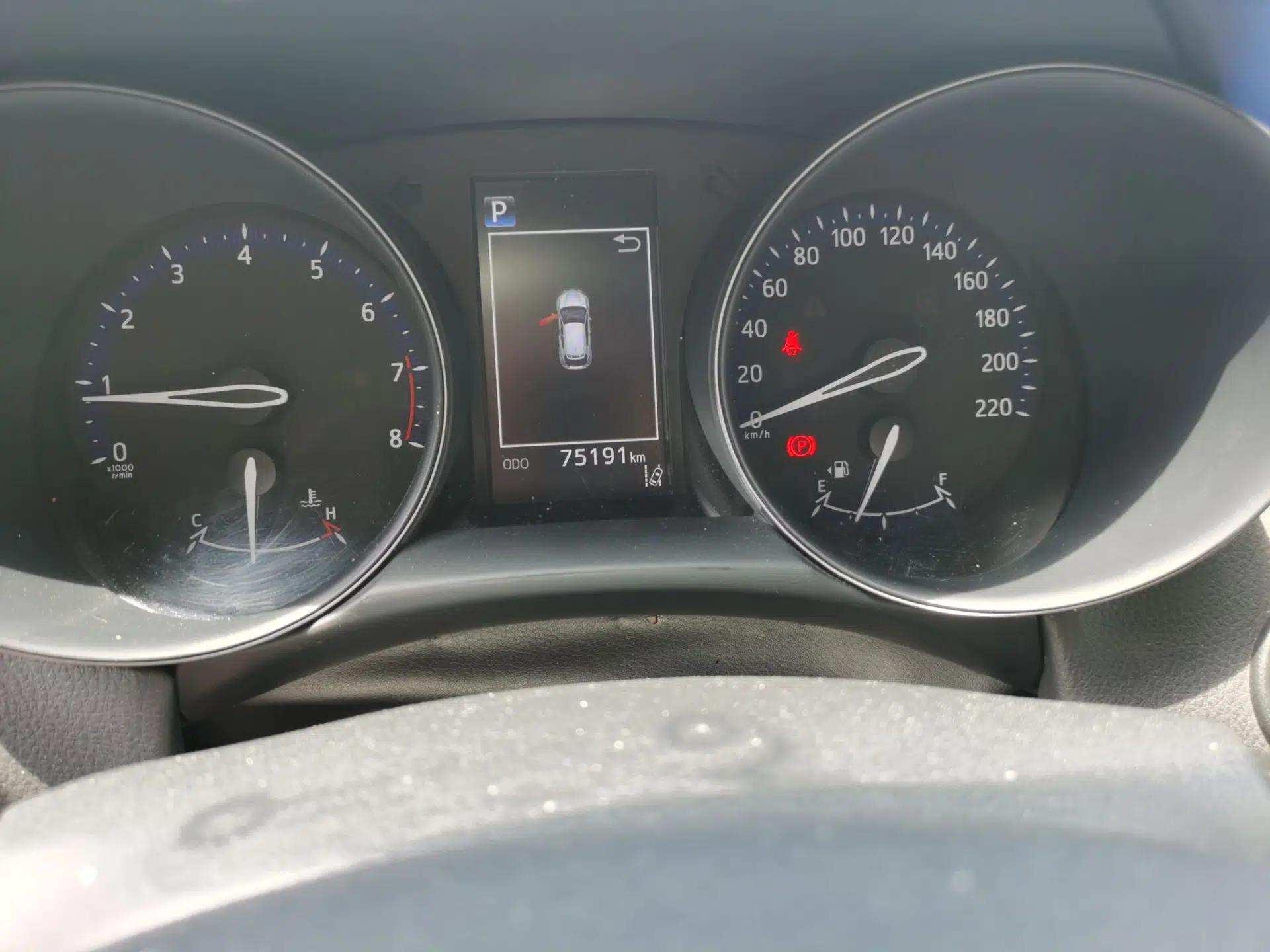 Toyota C-HR 2018 2.0L Leading with Sunroof China VI Standard — миниатюра 12
