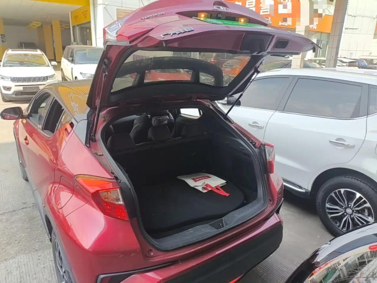 Toyota C-HR 2020 2.0L Leading Edition — миниатюра 22