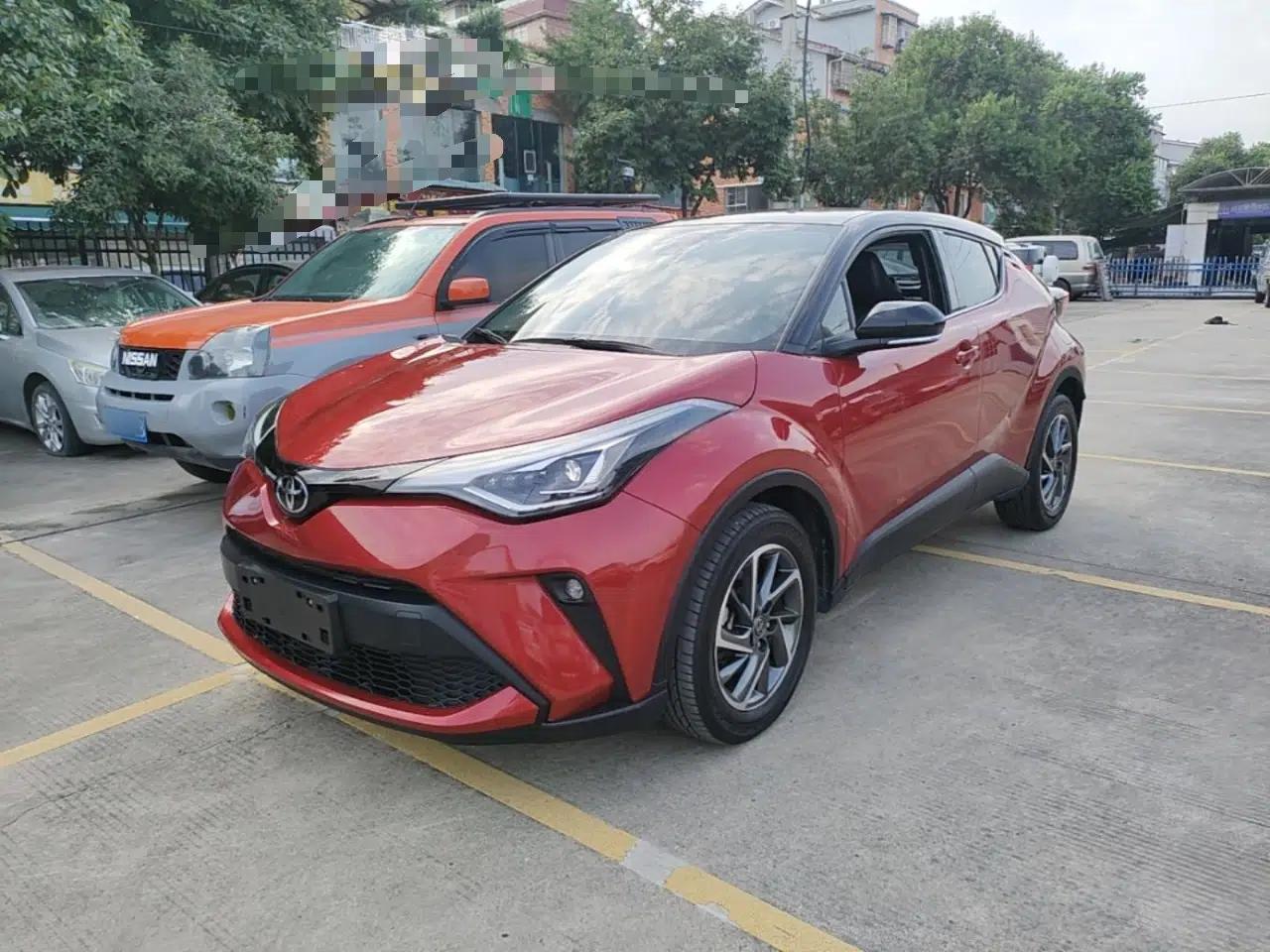 Toyota C-HR 2023 2.0L Luxury Edition — миниатюра 1