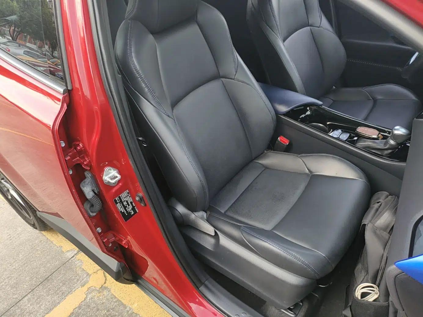 Toyota C-HR 2023 2.0L Luxury Edition — миниатюра 19