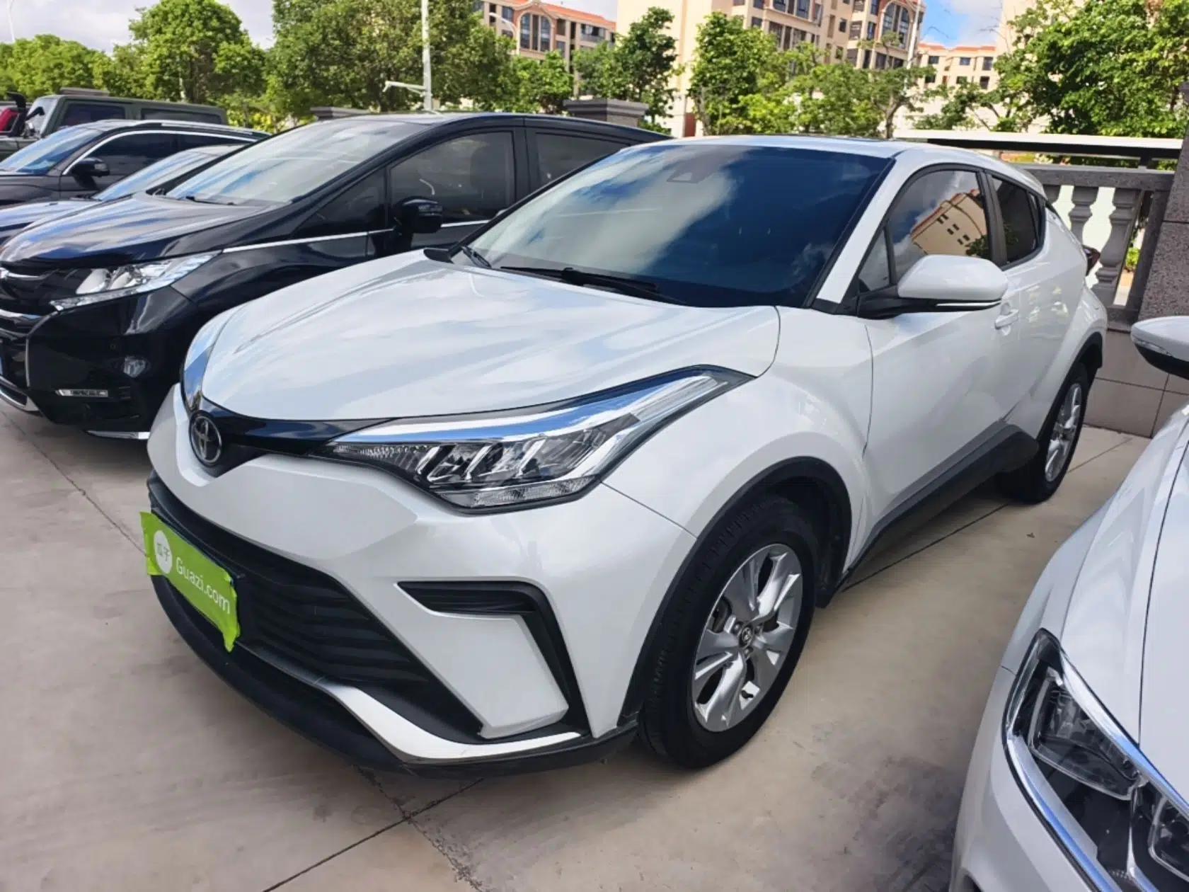 Toyota IZOA 2021 2.0L Enjoy Edition — миниатюра 1