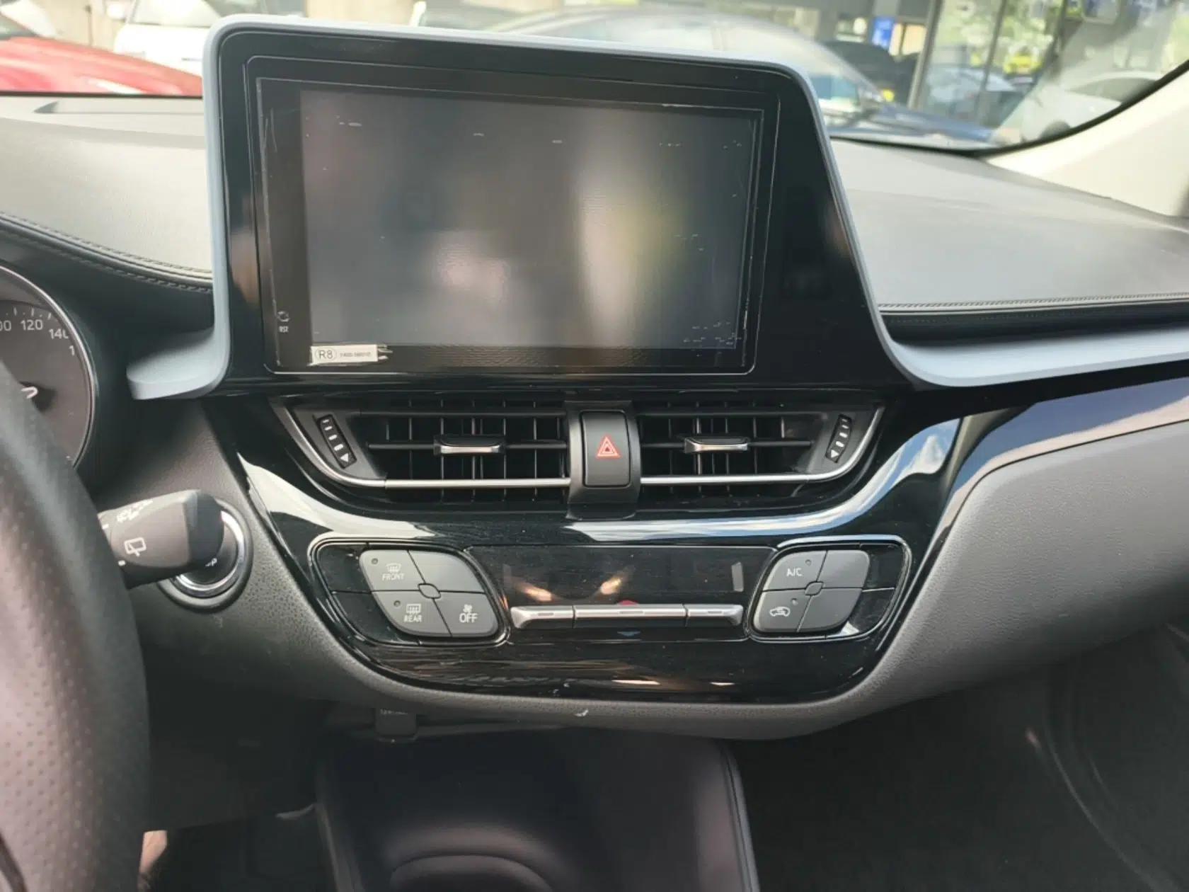 Toyota IZOA 2021 2.0L Enjoy Edition — миниатюра 20
