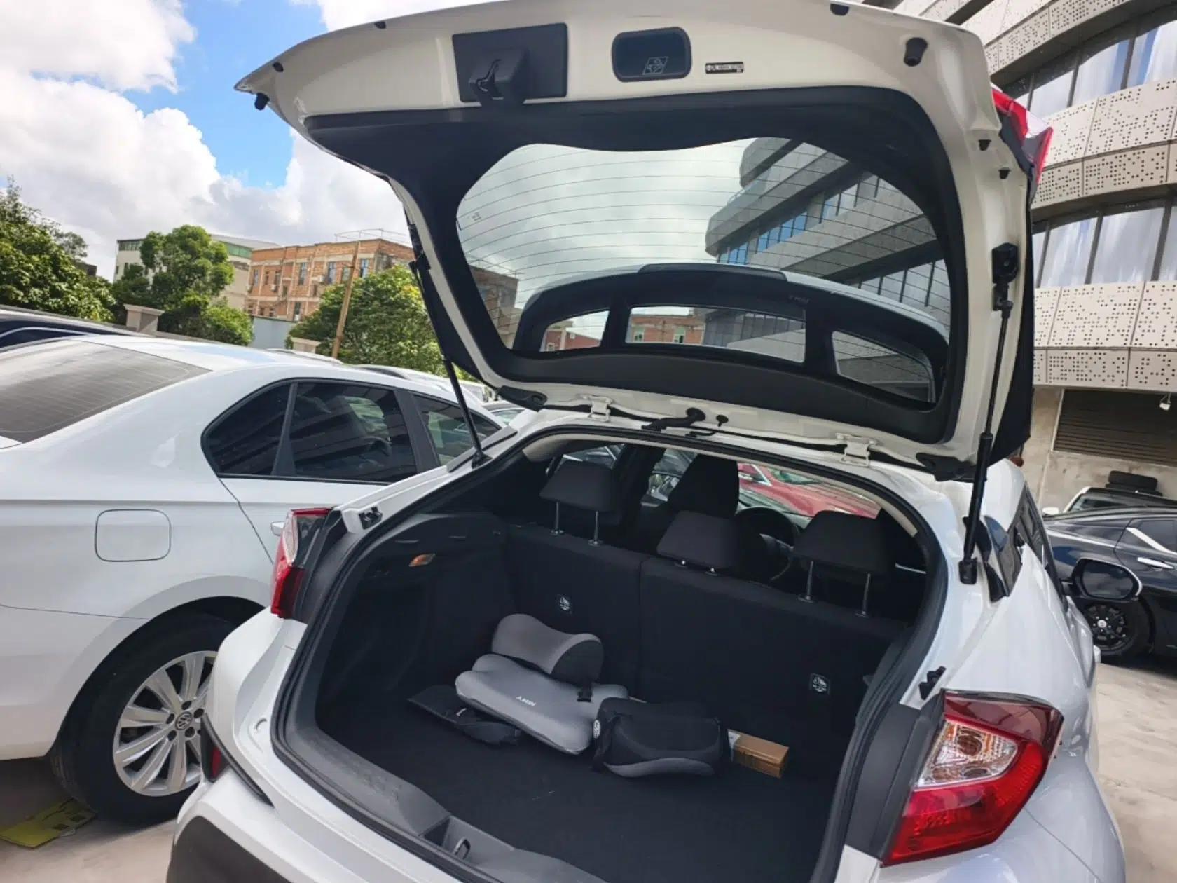 Toyota IZOA 2021 2.0L Enjoy Edition — миниатюра 27
