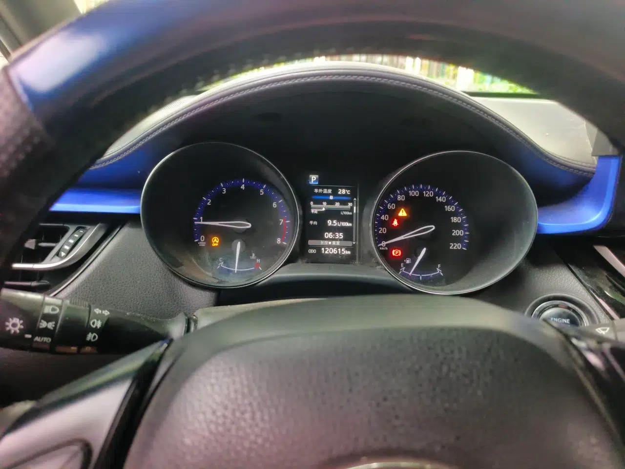 Toyota IZOA 2018 2.0L Yichi Version China VI Standard — миниатюра 11