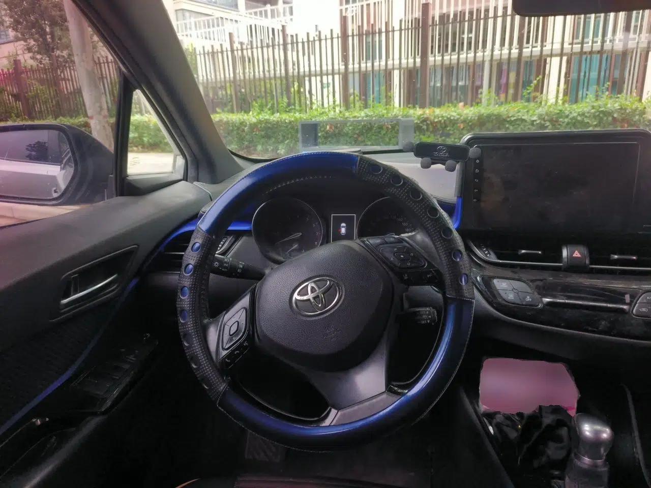 Toyota IZOA 2018 2.0L Yichi Version China VI Standard — миниатюра 10