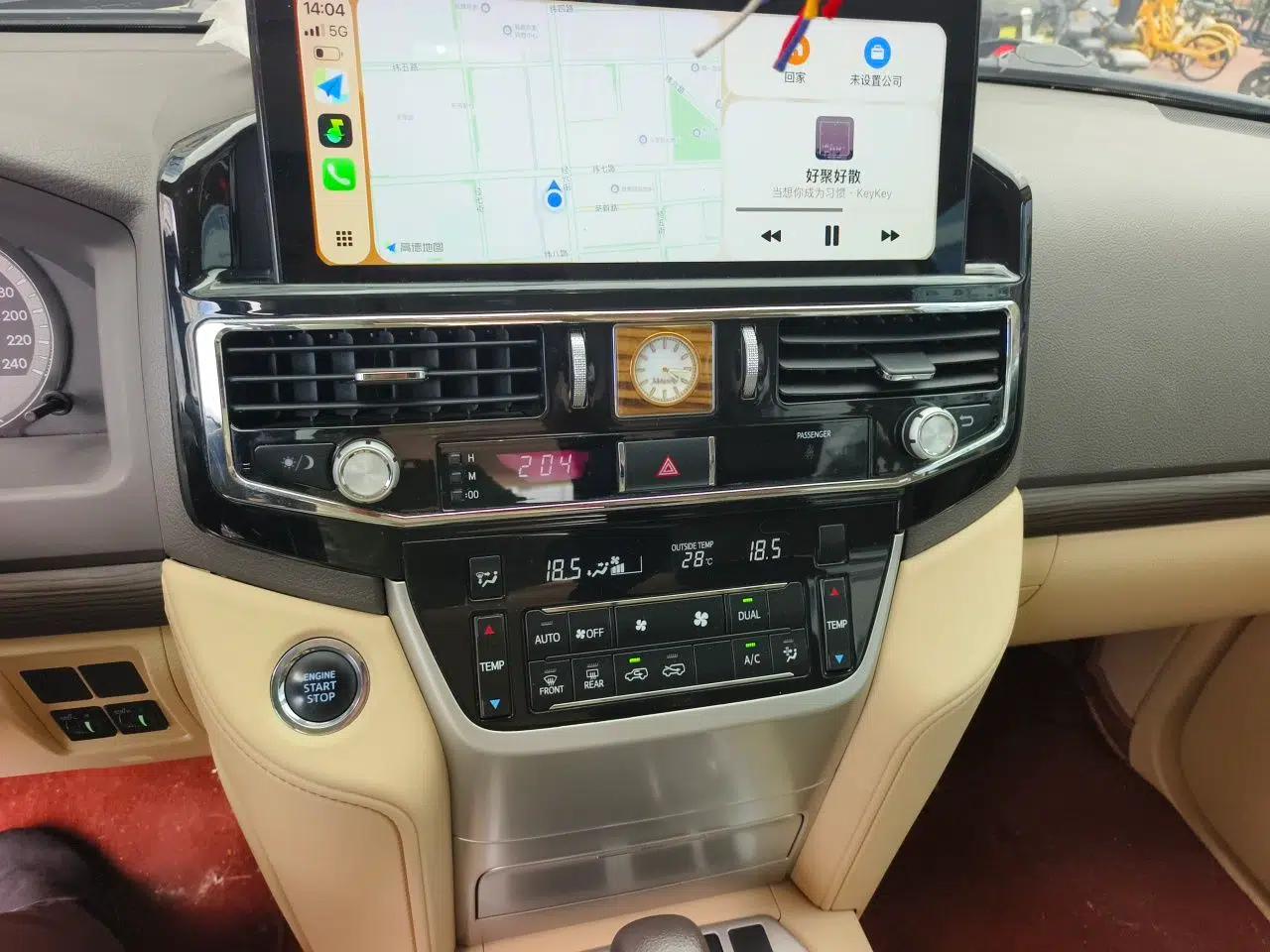 Toyota Land Cruiser 4.0L 5-seater parallel import — миниатюра 13