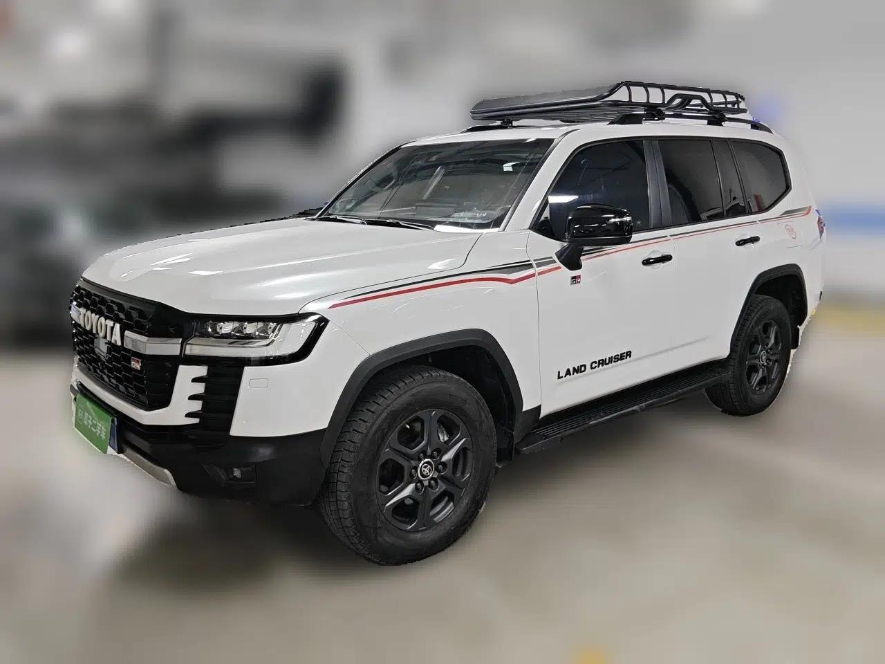 Toyota Land Cruiser Land Cruiser 2023, JBL audio, KDS head-up display, ACC, seven seats, 3.3T diesel, automatic transmission. — миниатюра 1
