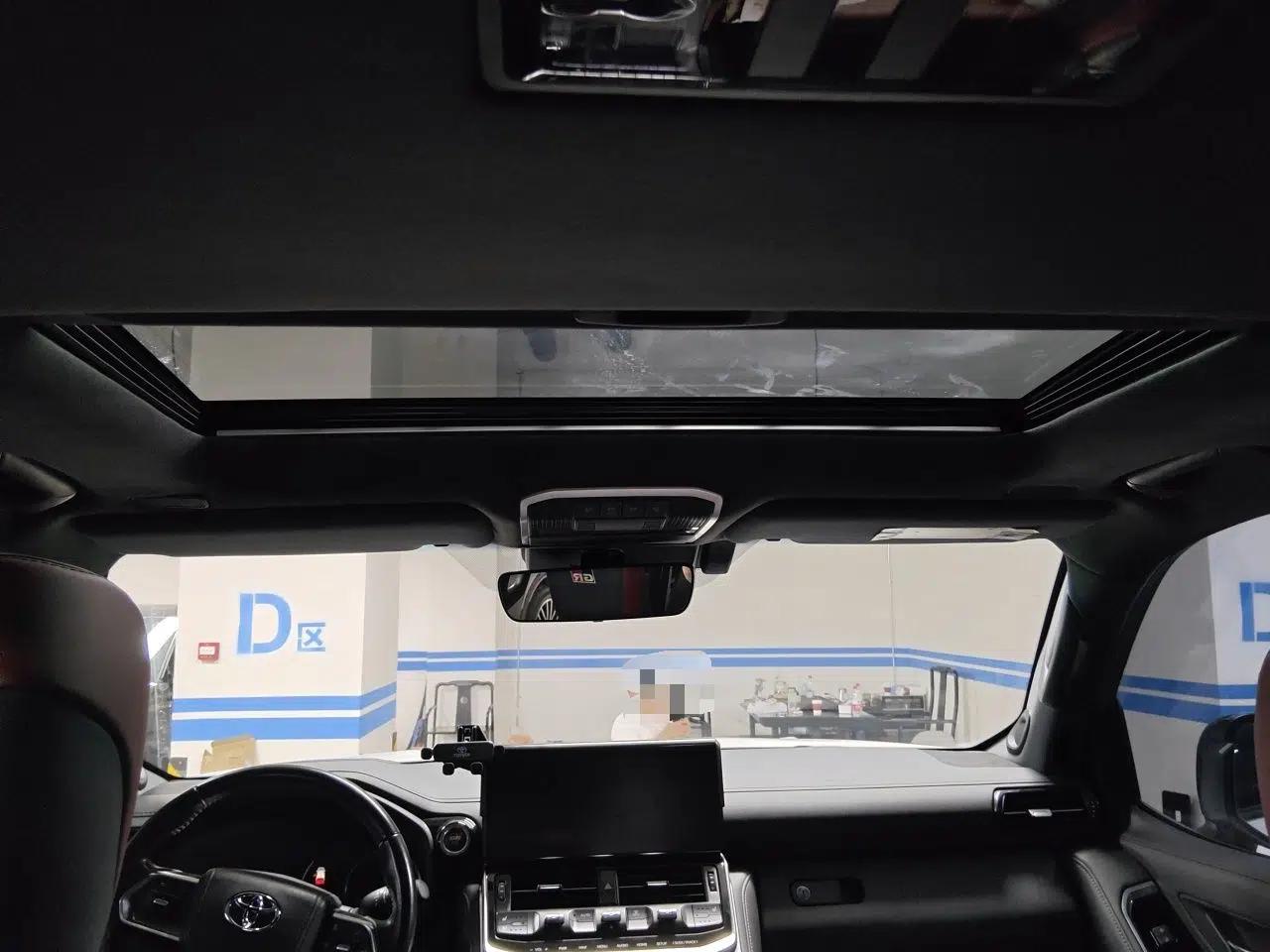 Toyota Land Cruiser Land Cruiser 2023, JBL audio, KDS head-up display, ACC, seven seats, 3.3T diesel, automatic transmission. — миниатюра 18