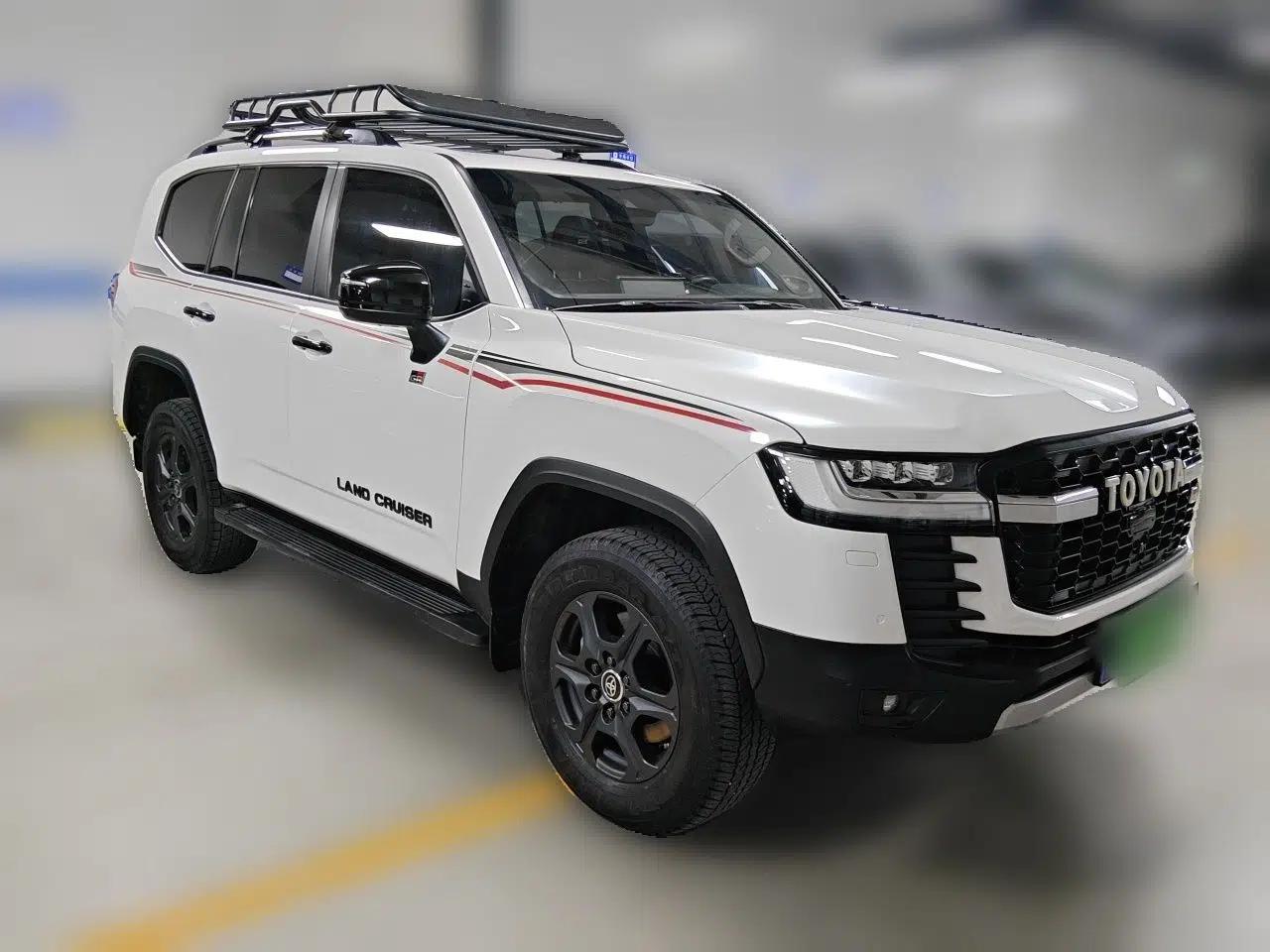 Toyota Land Cruiser Land Cruiser 2023, JBL audio, KDS head-up display, ACC, seven seats, 3.3T diesel, automatic transmission. — миниатюра 3