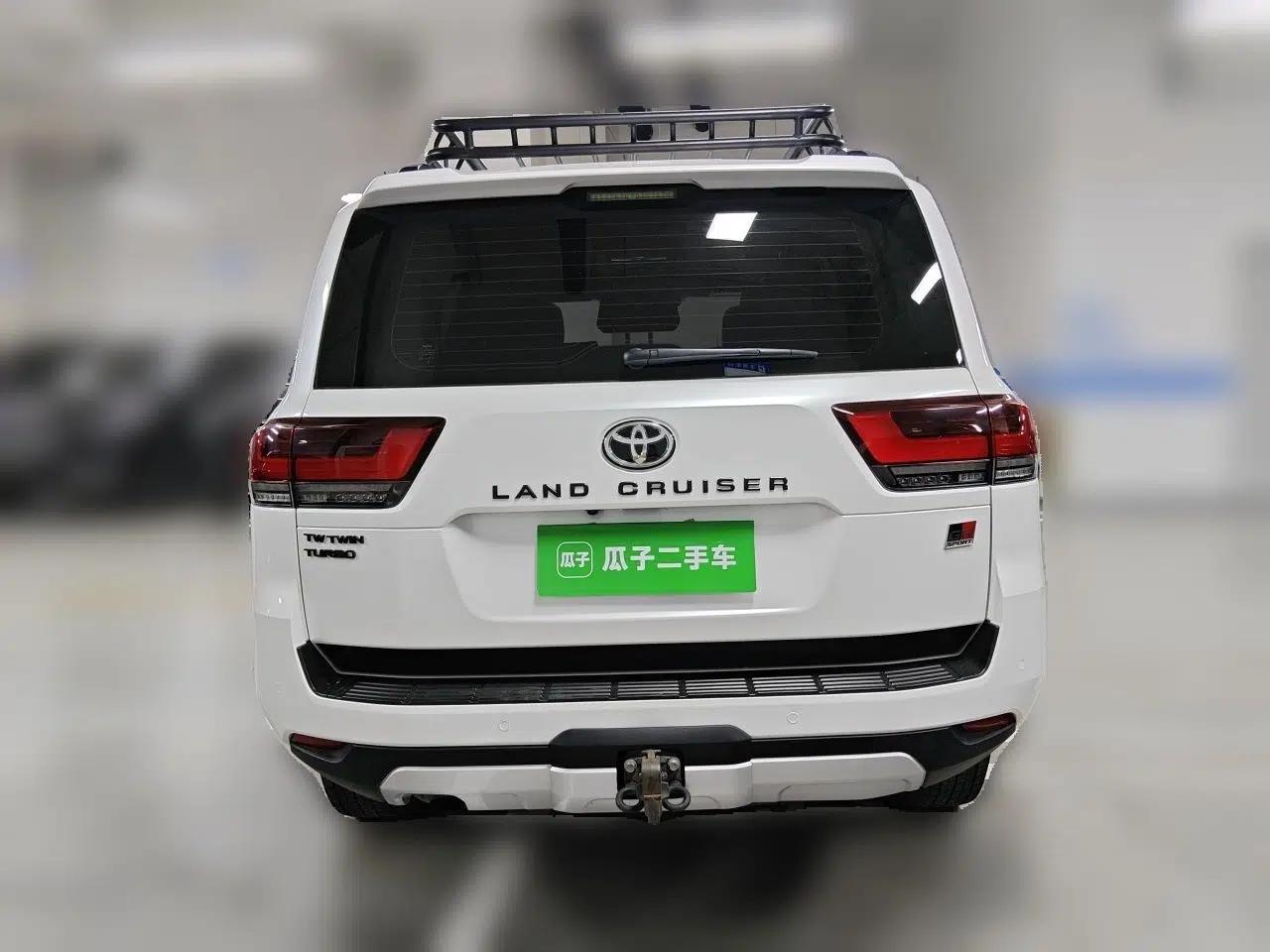 Toyota Land Cruiser Land Cruiser 2023, JBL audio, KDS head-up display, ACC, seven seats, 3.3T diesel, automatic transmission. — миниатюра 5