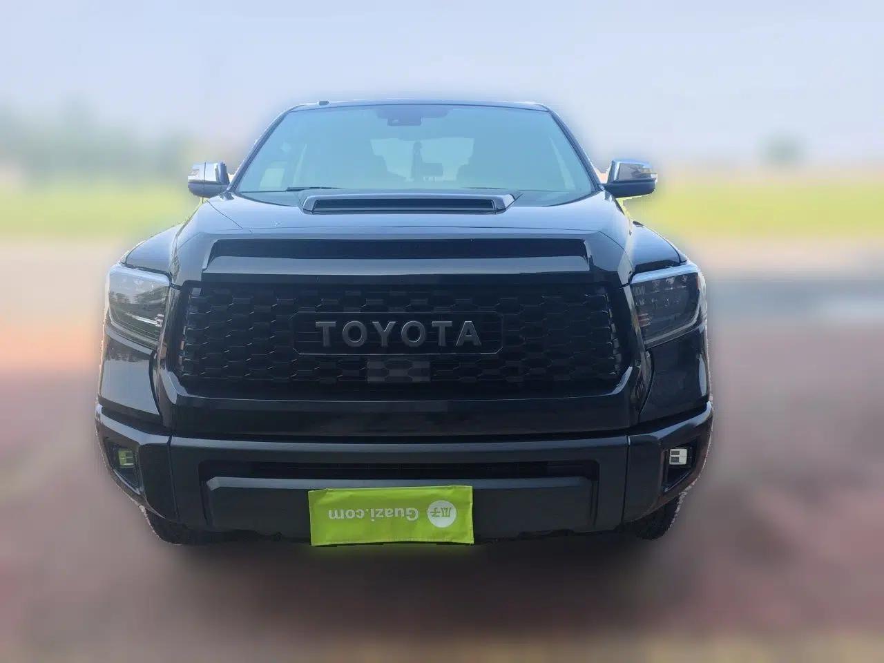 Toyota Tundra Toyota Tundra 5.7L automatic, 4 seats, pickup truck, parallel import — миниатюра 2