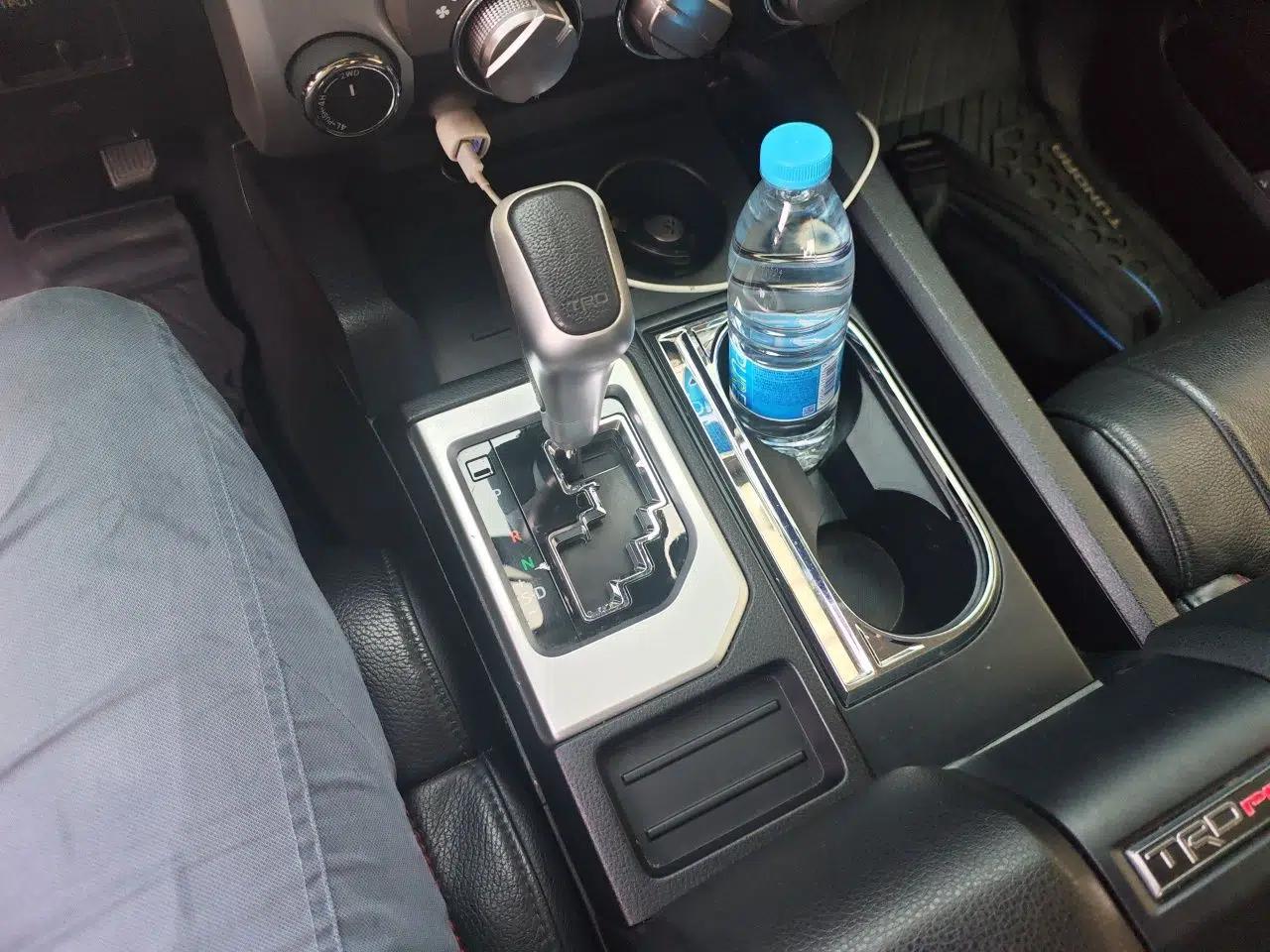 Toyota Tundra Toyota Tundra 5.7L automatic, 4 seats, pickup truck, parallel import — миниатюра 14