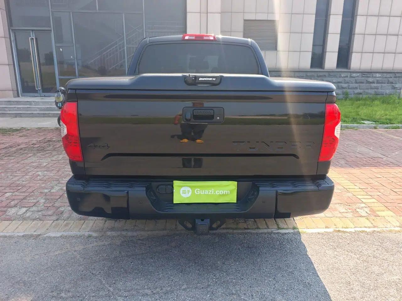 Toyota Tundra Toyota Tundra 5.7L automatic, 4 seats, pickup truck, parallel import — миниатюра 5