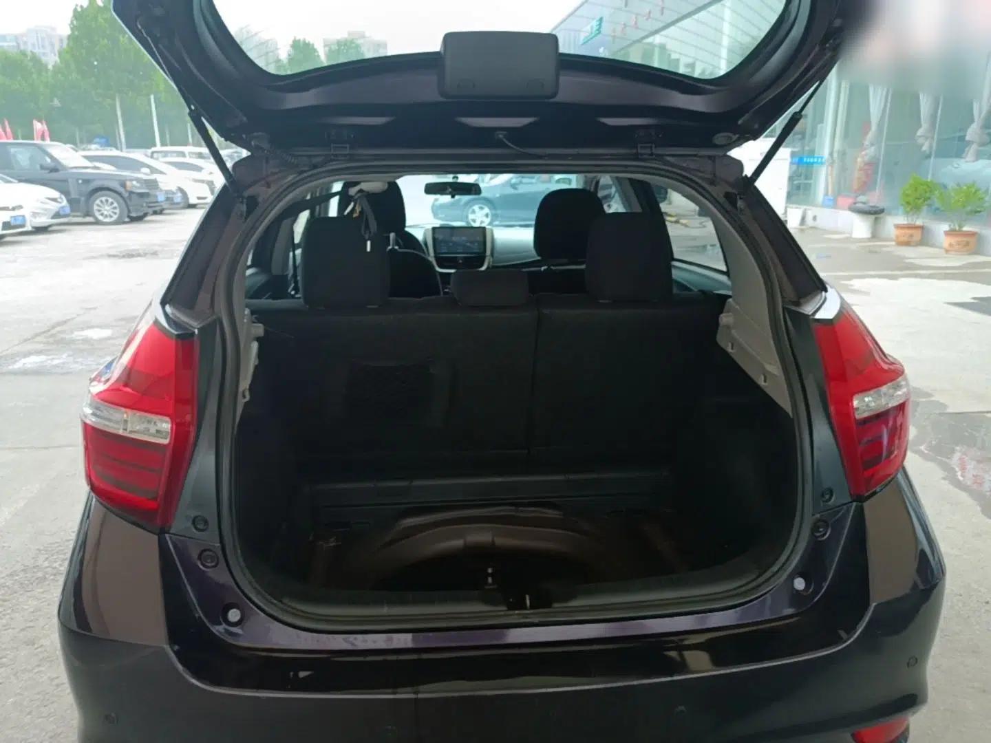 Toyota Vios FS 2017 1.5L CVT Fengchi Edition — миниатюра 22