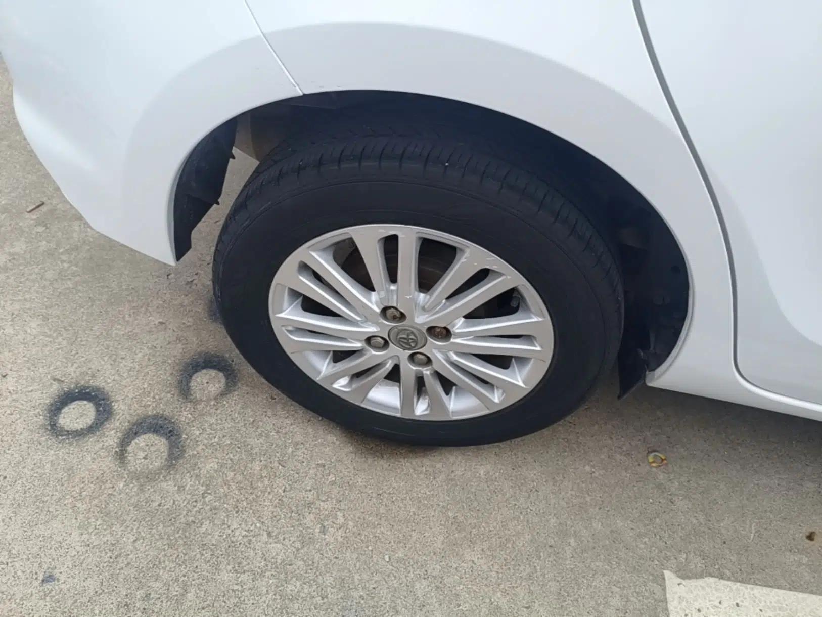 Toyota Vios FS 2017 1.5L CVT Fengchi Edition — миниатюра 11