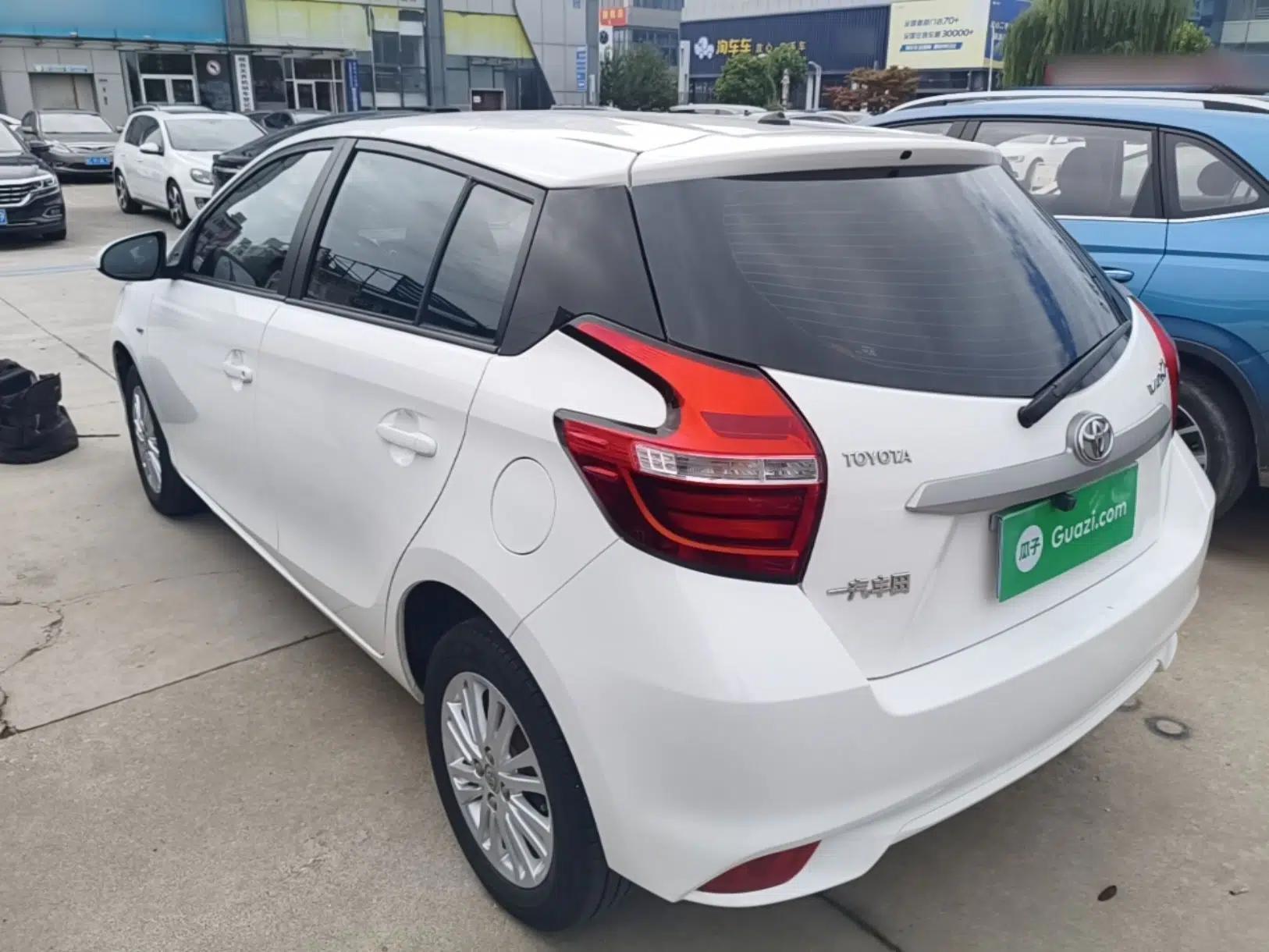 Toyota Vios FS 2017 1.5L CVT Fengchi Edition — миниатюра 4
