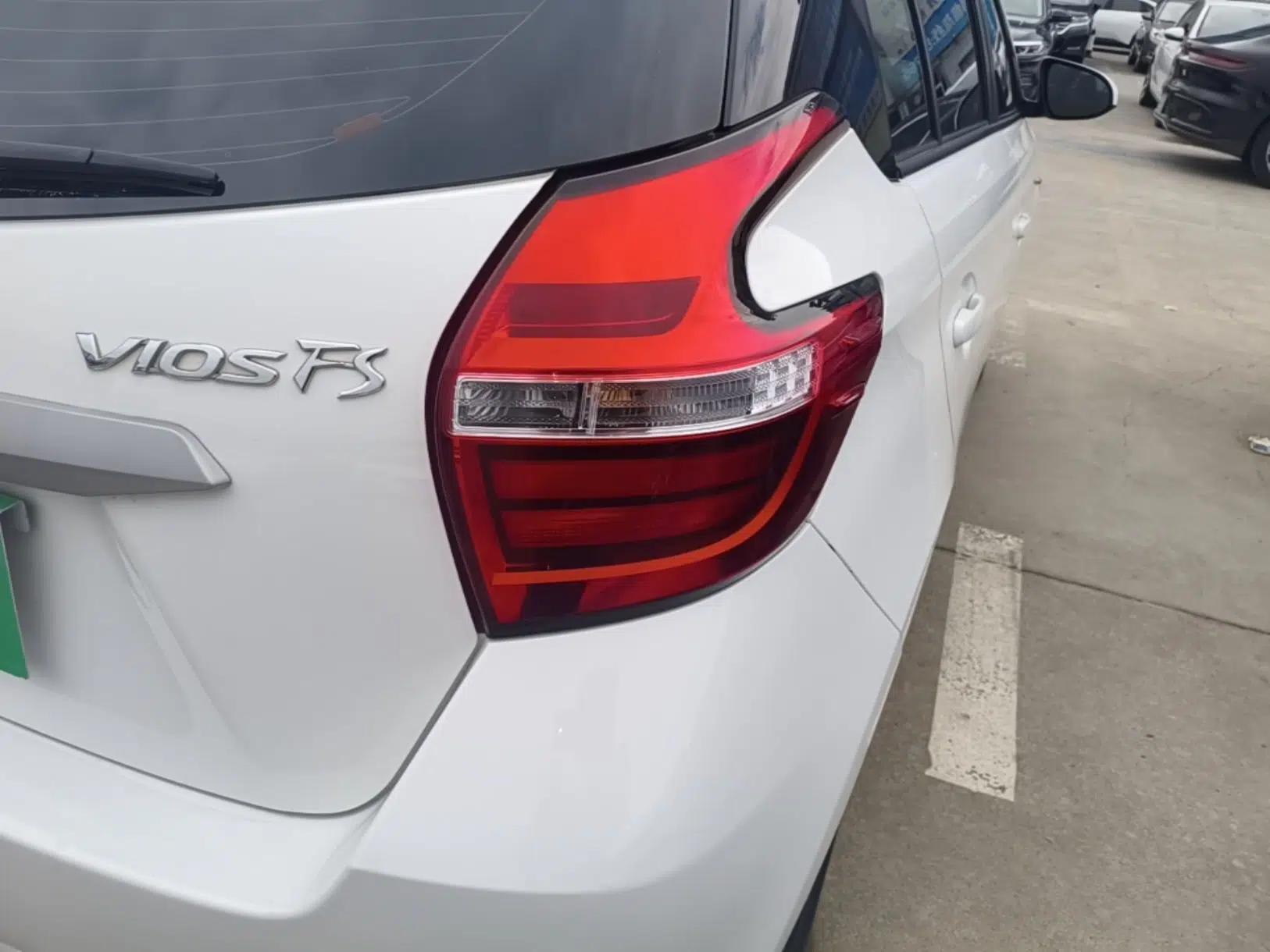 Toyota Vios FS 2017 1.5L CVT Fengchi Edition — миниатюра 9