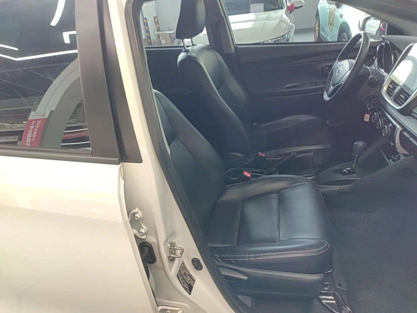 Toyota Vios FS 2019 1.5L CVT Fengchi Edition — миниатюра 19