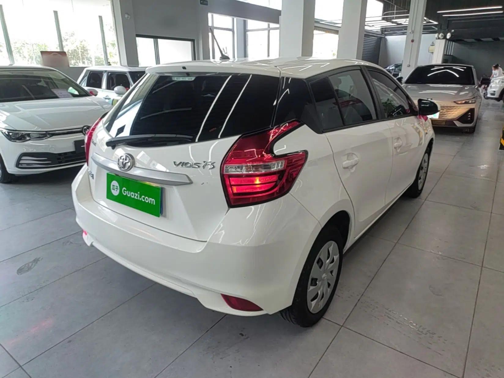 Toyota Vios FS 2019 1.5L CVT Fengchi Edition — миниатюра 6