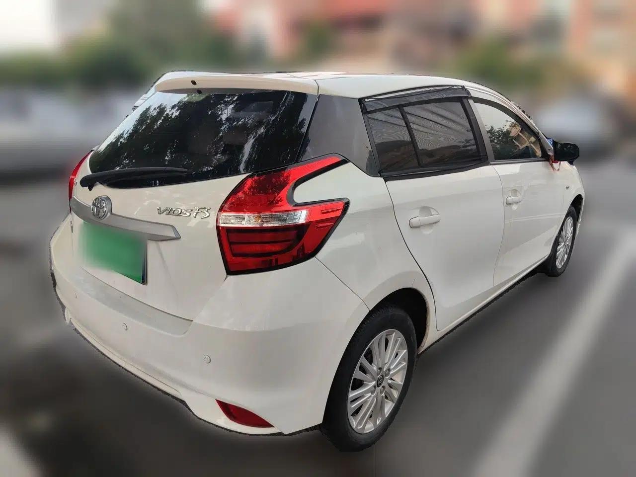 Toyota Vios FS 2017 1.5L CVT Trendy Edition — миниатюра 6