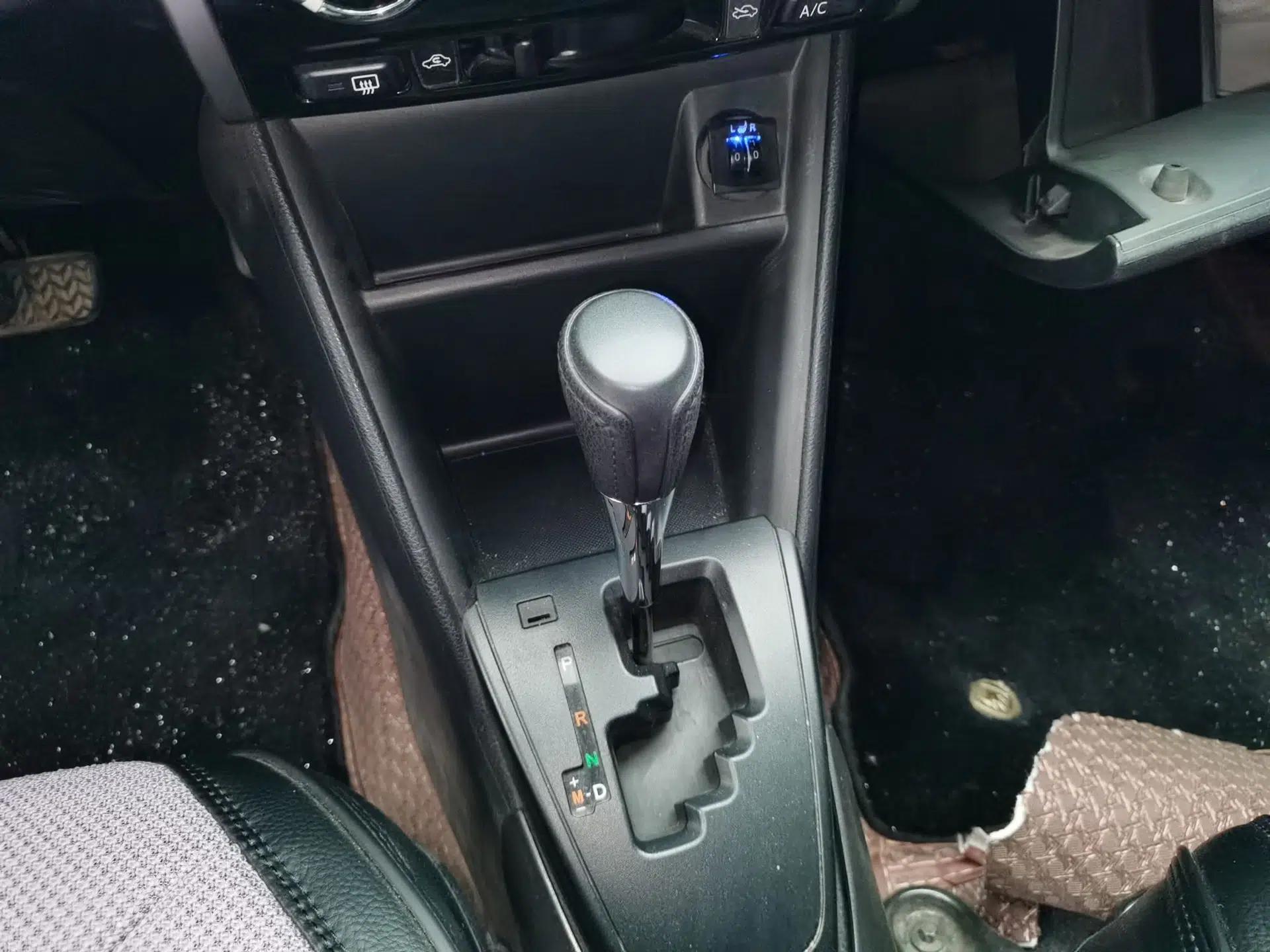 Toyota Vios FS 2017 1.5L CVT Fengchi Edition — миниатюра 14