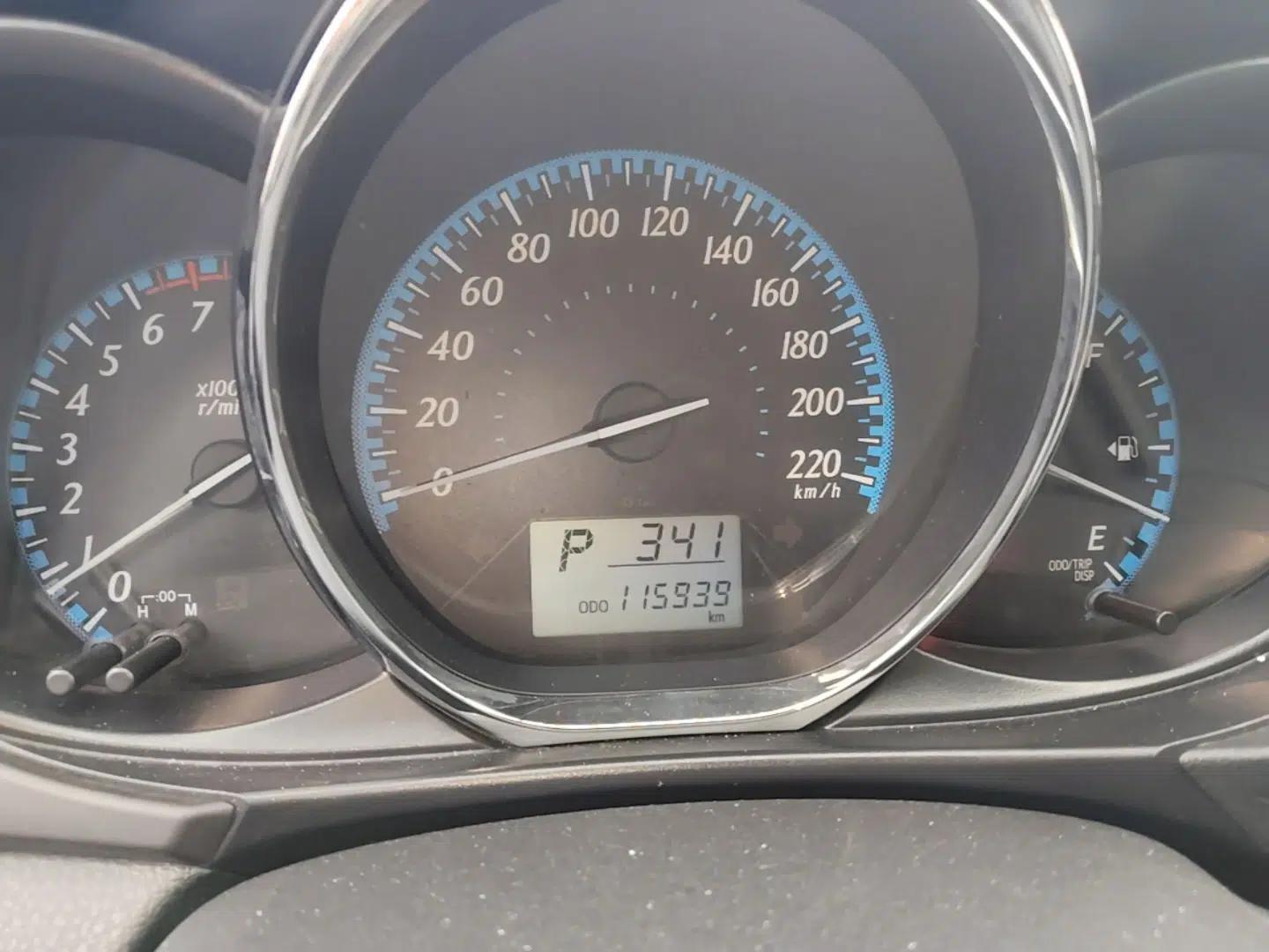 Toyota YARiS L Zhi Xiang 2017 1.5E CVT Dynamic Edition — миниатюра 14