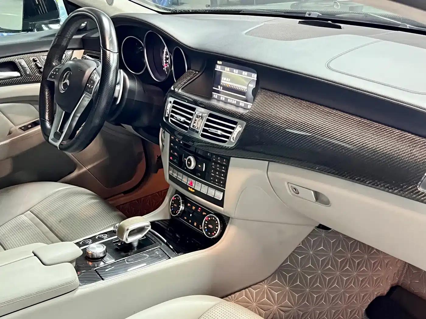 2012 Mercedes-Benz CLS AMG, AMG CLS 63 — миниатюра 11