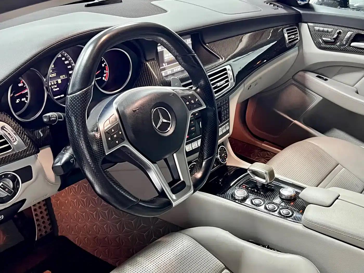 2012 Mercedes-Benz CLS AMG, AMG CLS 63 — миниатюра 7