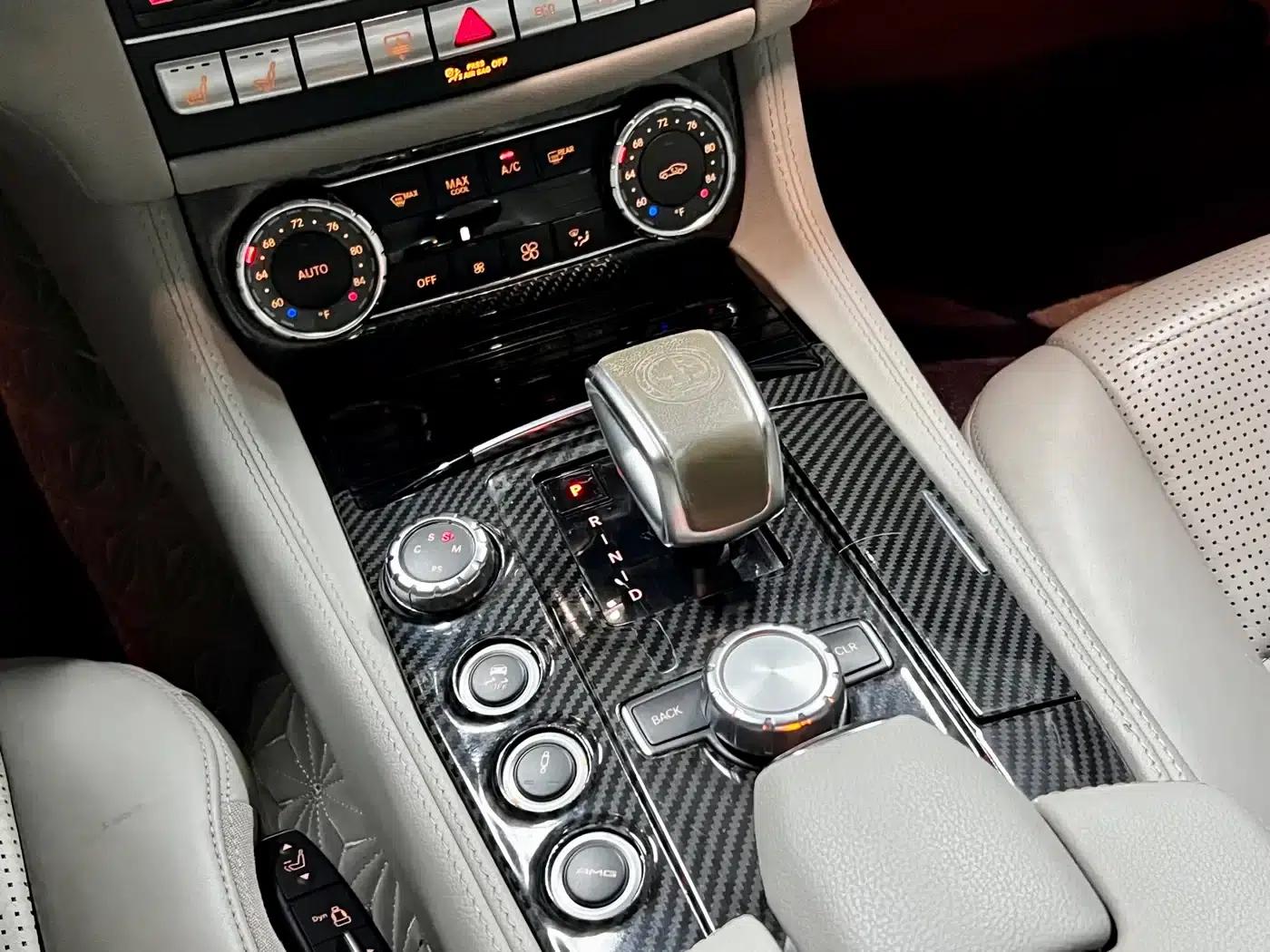 2012 Mercedes-Benz CLS AMG, AMG CLS 63 — миниатюра 9