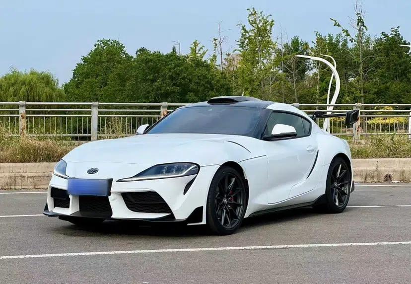 Toyota SUPRA 2022 Facelifted GR SUPRA 3.0T Standard Model — миниатюра 1