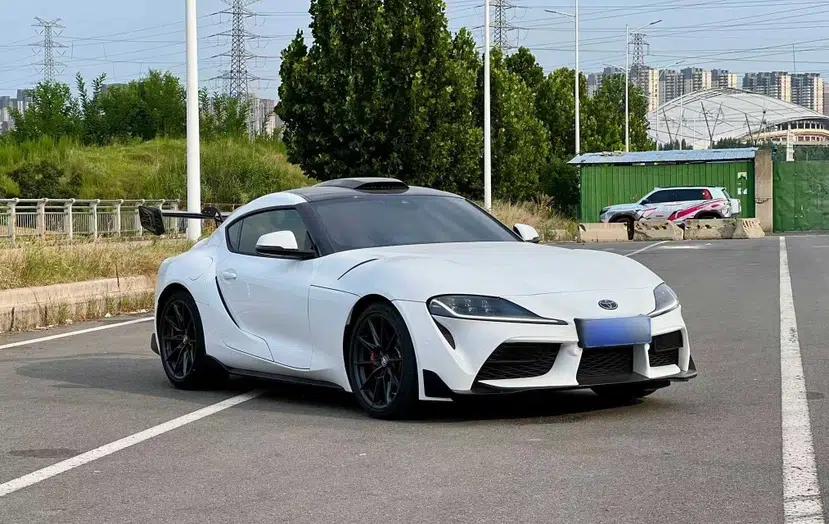 Toyota SUPRA 2022 Facelifted GR SUPRA 3.0T Standard Model — миниатюра 3