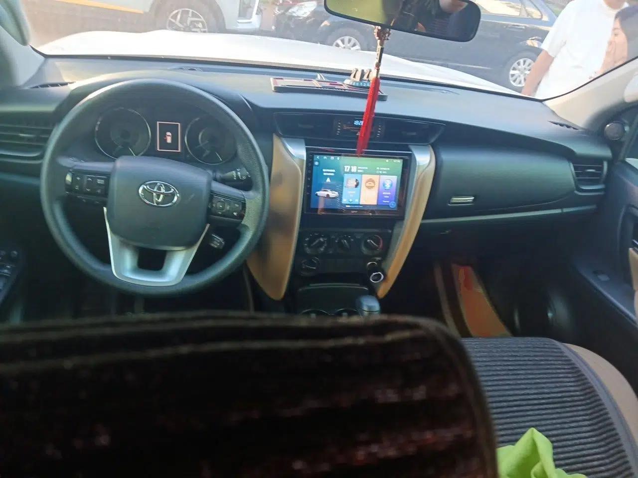 Toyota Fortuner 2016 2.7L Middle East Version — миниатюра 9