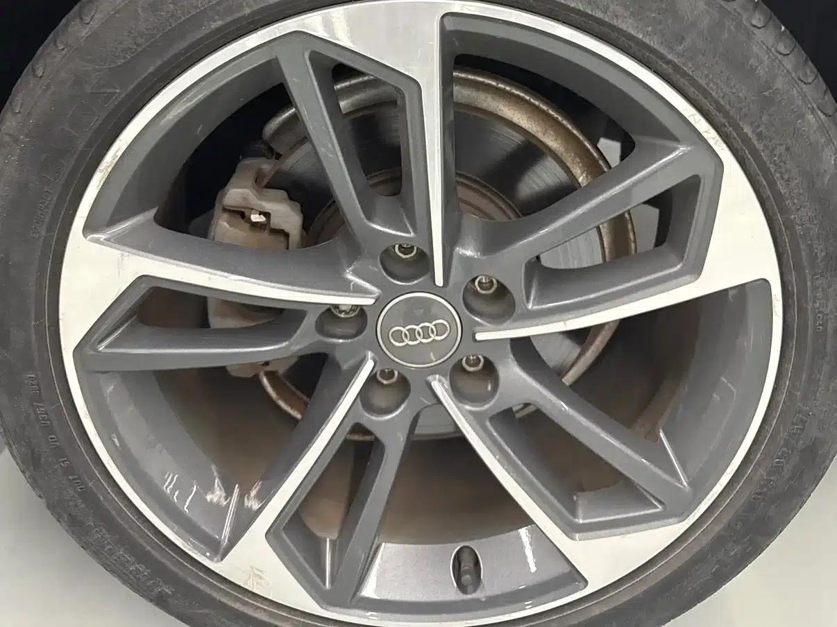 Audi A4L 2020 40 TFSI Luxury Dynamic — миниатюра 7
