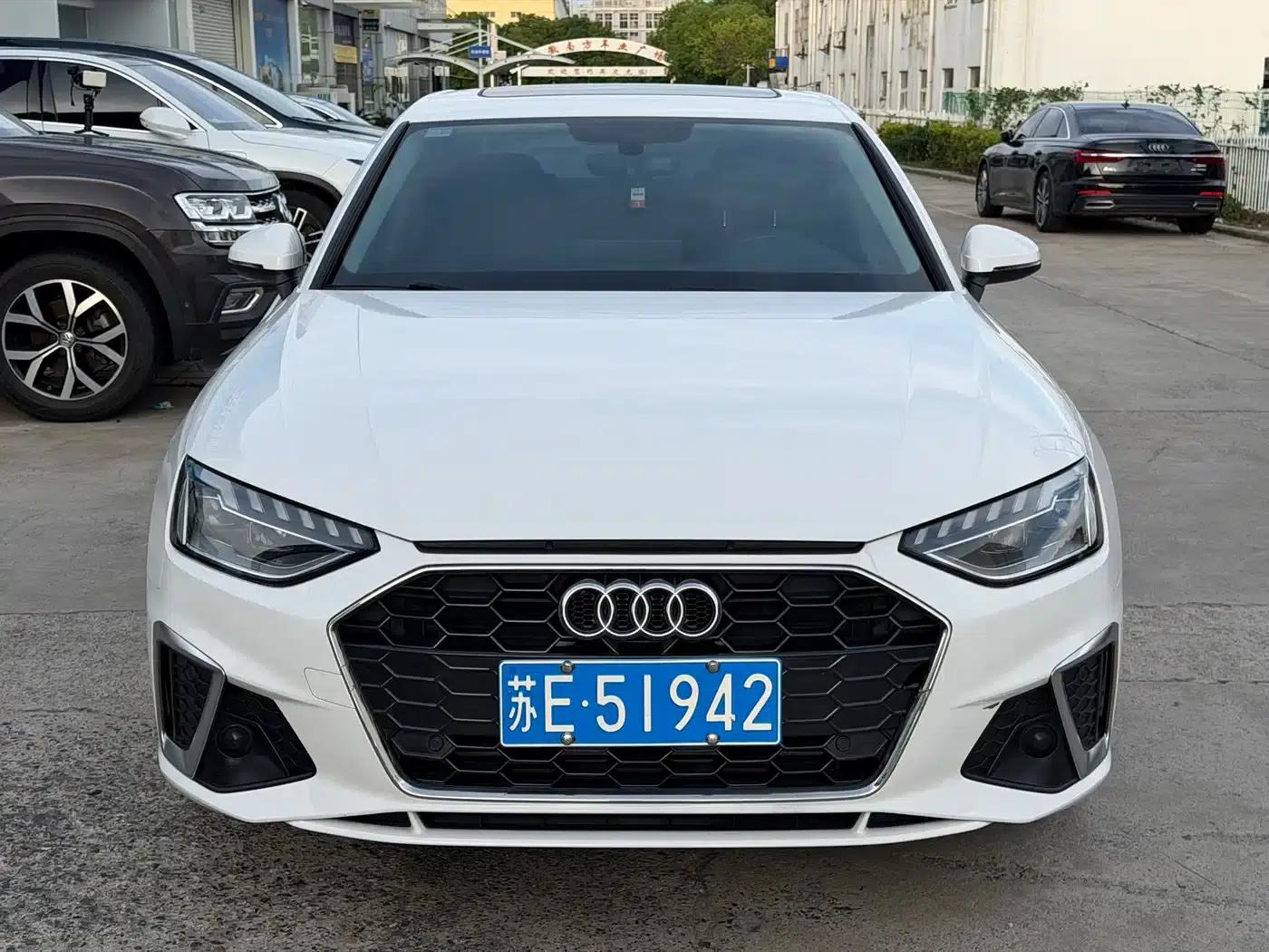 Audi A4L 2022 40 TFSI Fashion Dynamic Edition — миниатюра 2