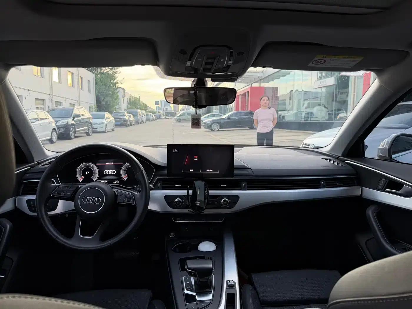 Audi A4L 2022 40 TFSI Fashion Dynamic Edition — миниатюра 5